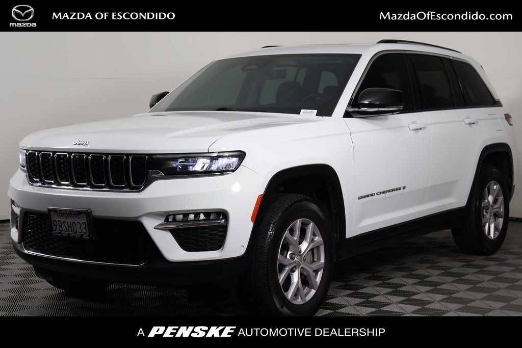 Used 2022 White Jeep Limited image 1