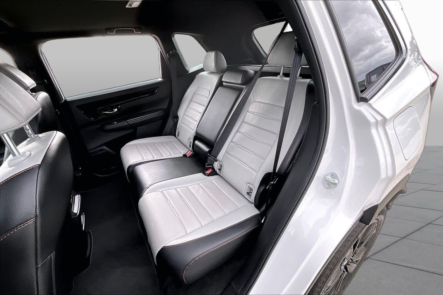 Used 2026 Platinum White Pearl Honda Sport Touring image 20