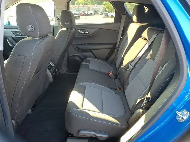 Used 2024 Blue Chevrolet LT image 10