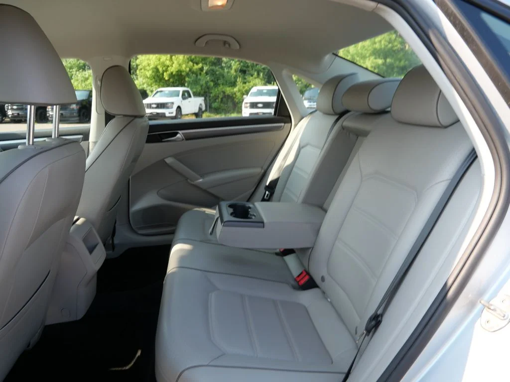Certified Used 2018 Silver Volkswagen 2.0T R-Line image 13