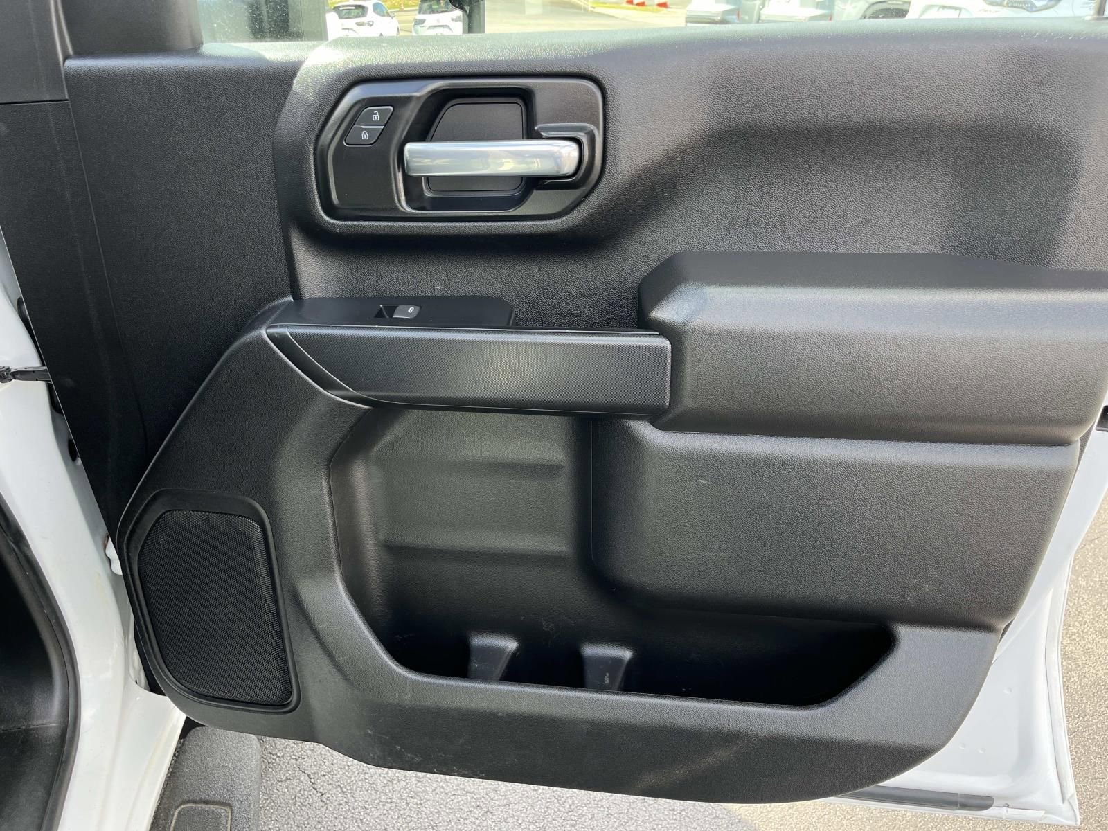 2023 Chevrolet Silverado 2500HD Custom - Photo 21
