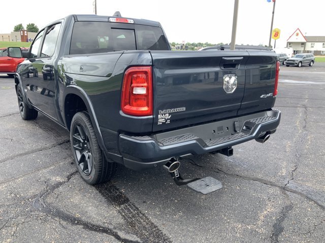 2026 RAM 1500 Laramie - Photo 6
