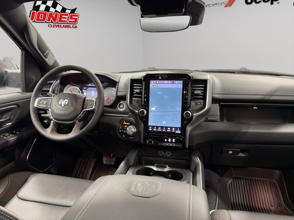 New 2026 Granite Crystal Metallic Clear-Coat Exterior Paint RAM Laramie image 18
