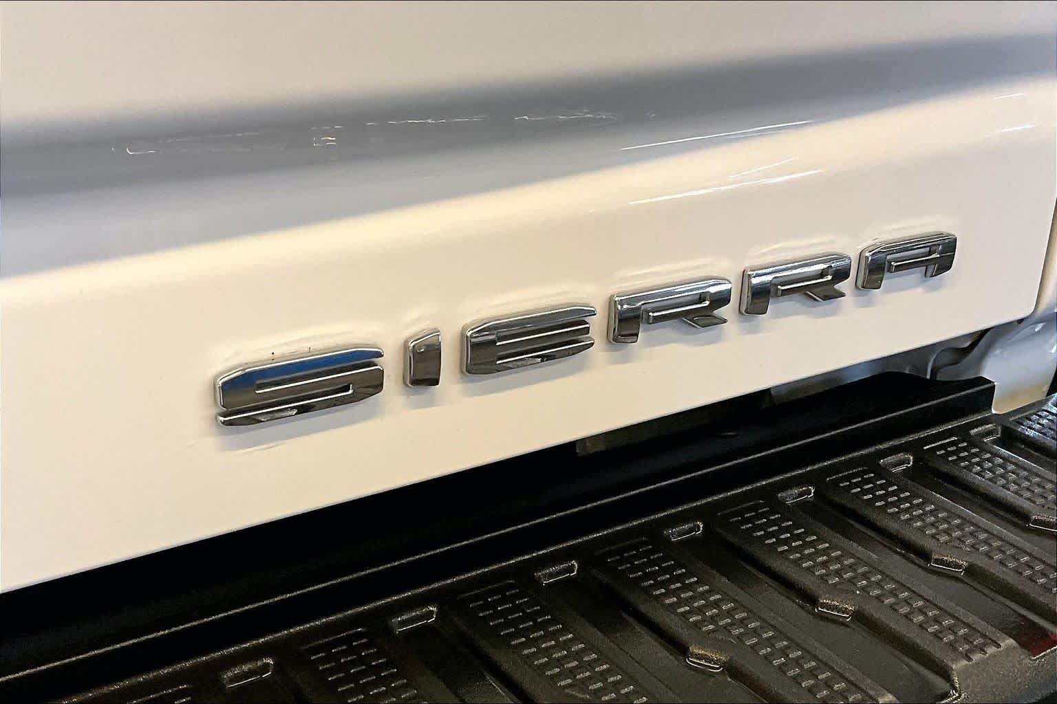 2022 GMC Sierra 3500 Denali HD Denali - Photo 18