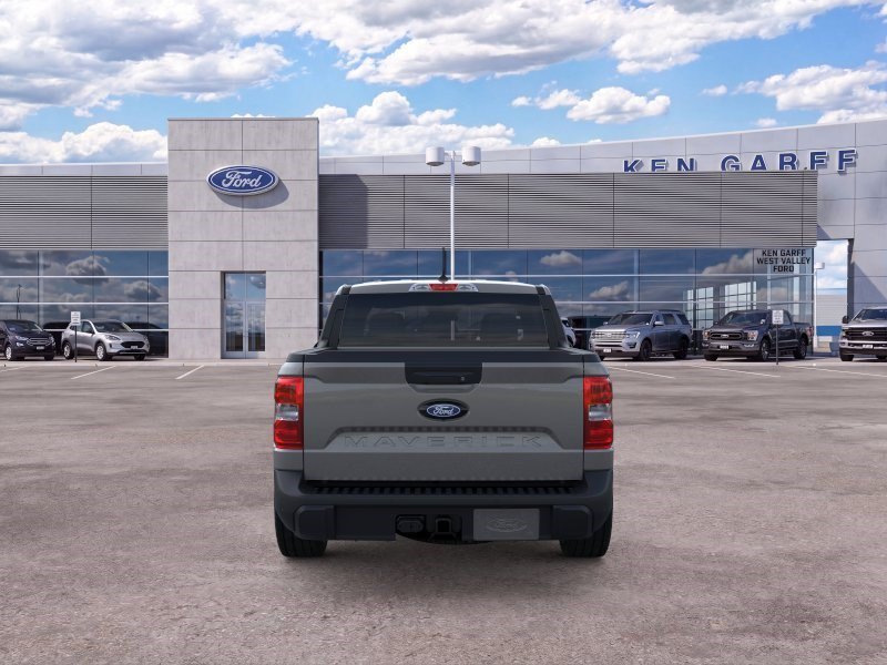 New 2026 Carbonized Gray Metallic Ford XLT image 5
