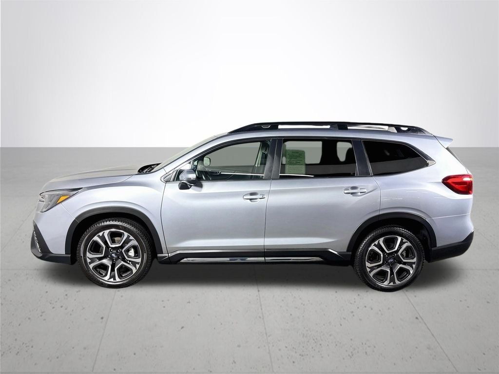 Used 2023 Silver Subaru Limited image 9