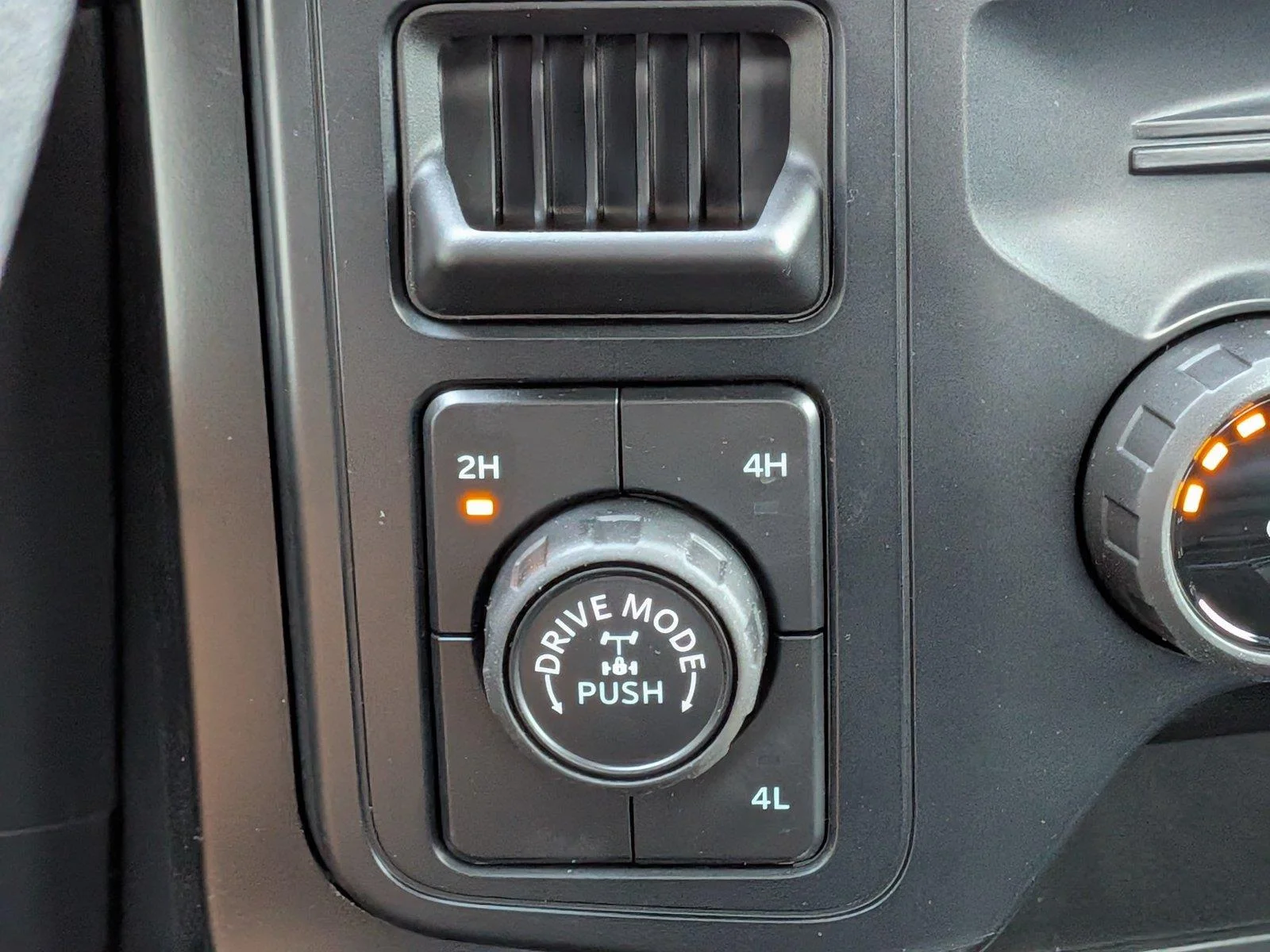 New 2026 Oxford White Ford STX® image 25