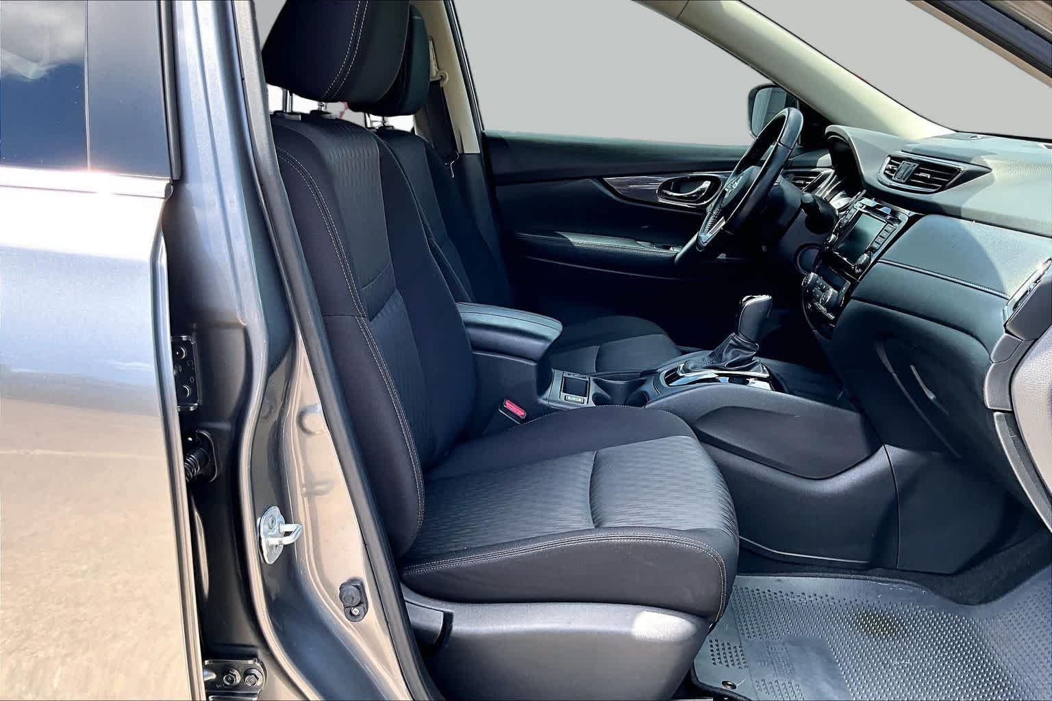 Used 2020 Gun Metallic Nissan SV image 11