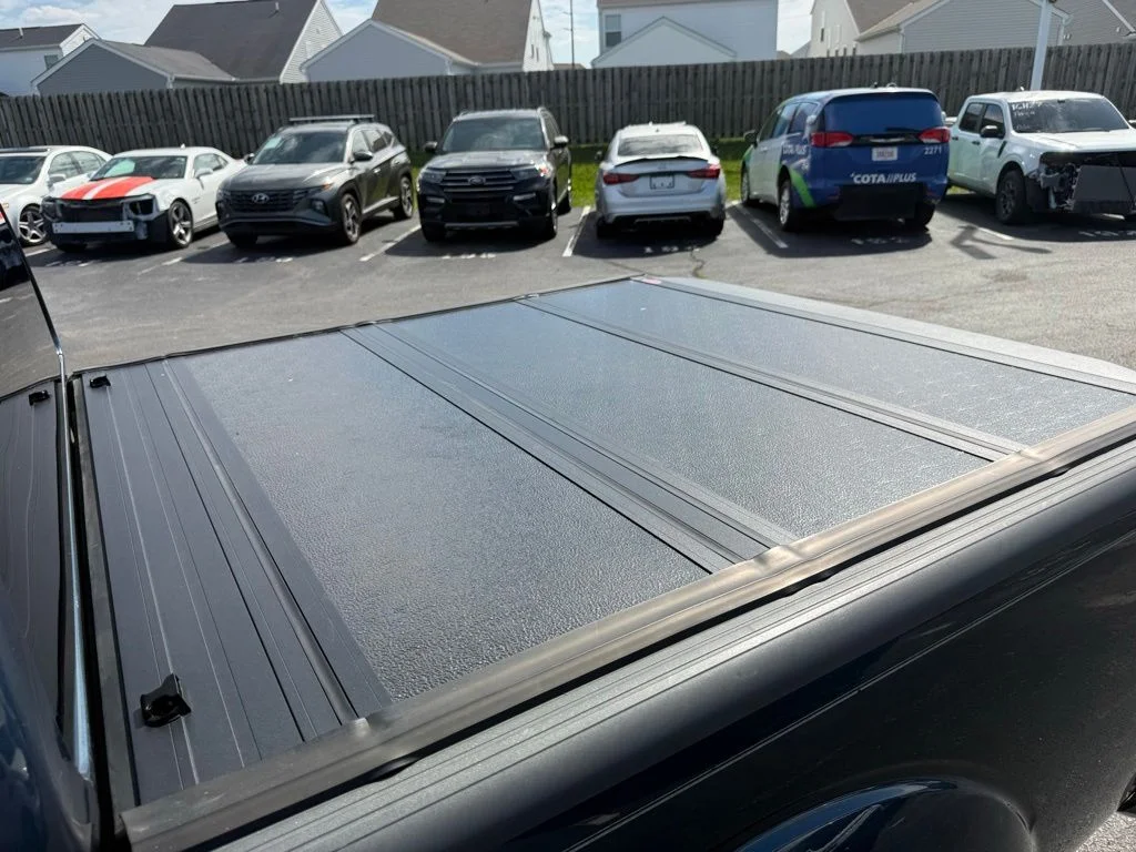 Used 2013 Blue Nissan SV image 41