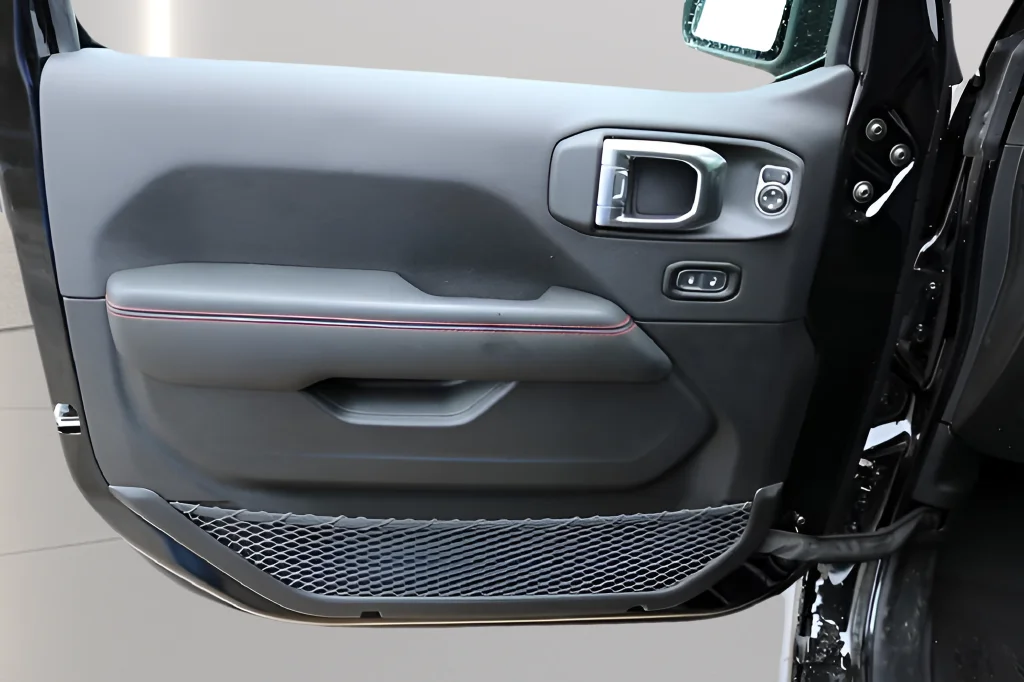 New 2026 Black Clear-Coat Exterior Paint Jeep Rubicon X image 28
