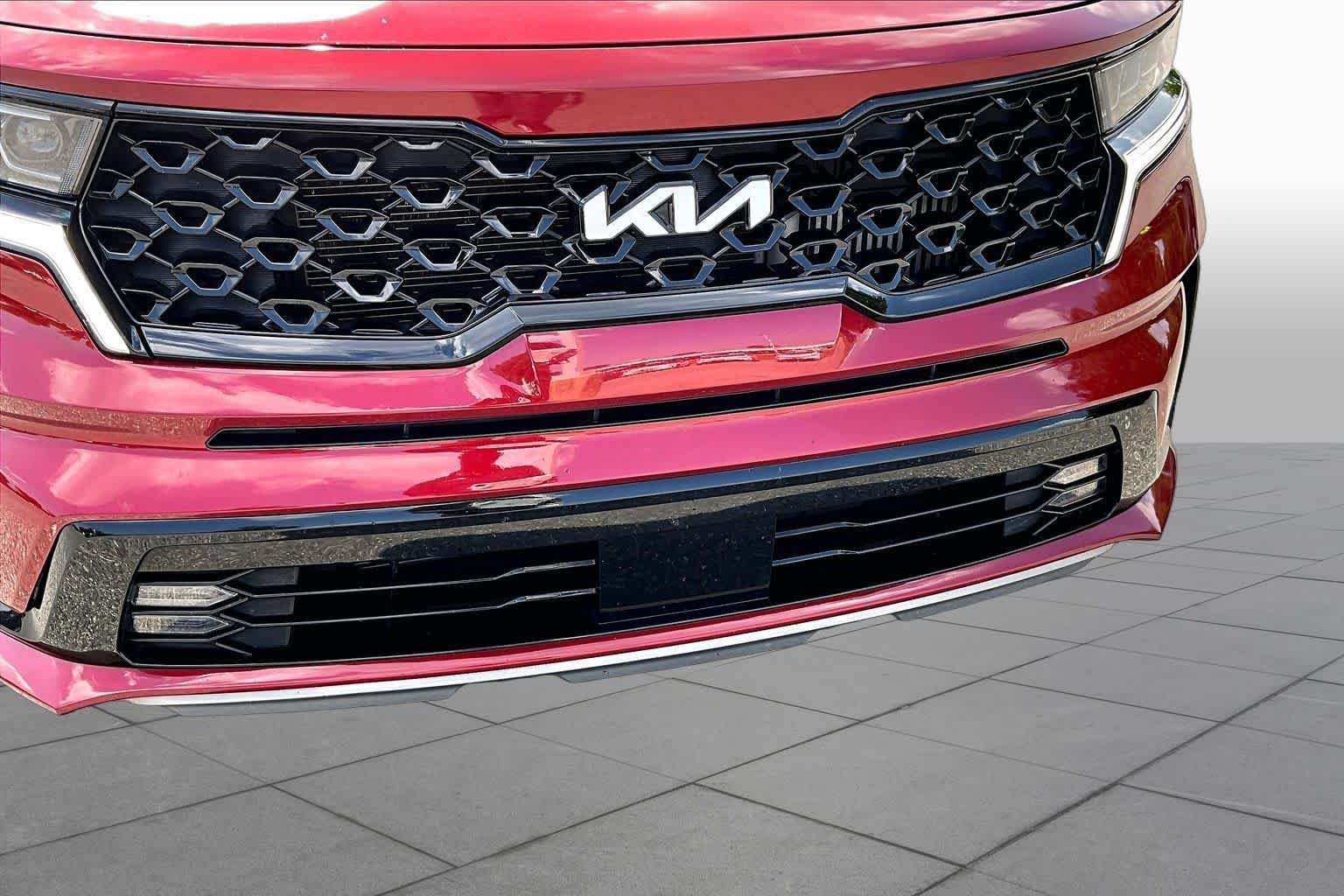 Used 2023 Passion Red Kia SX image 30