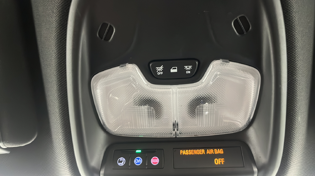 Used 2024 Black GMC Elevation image 33