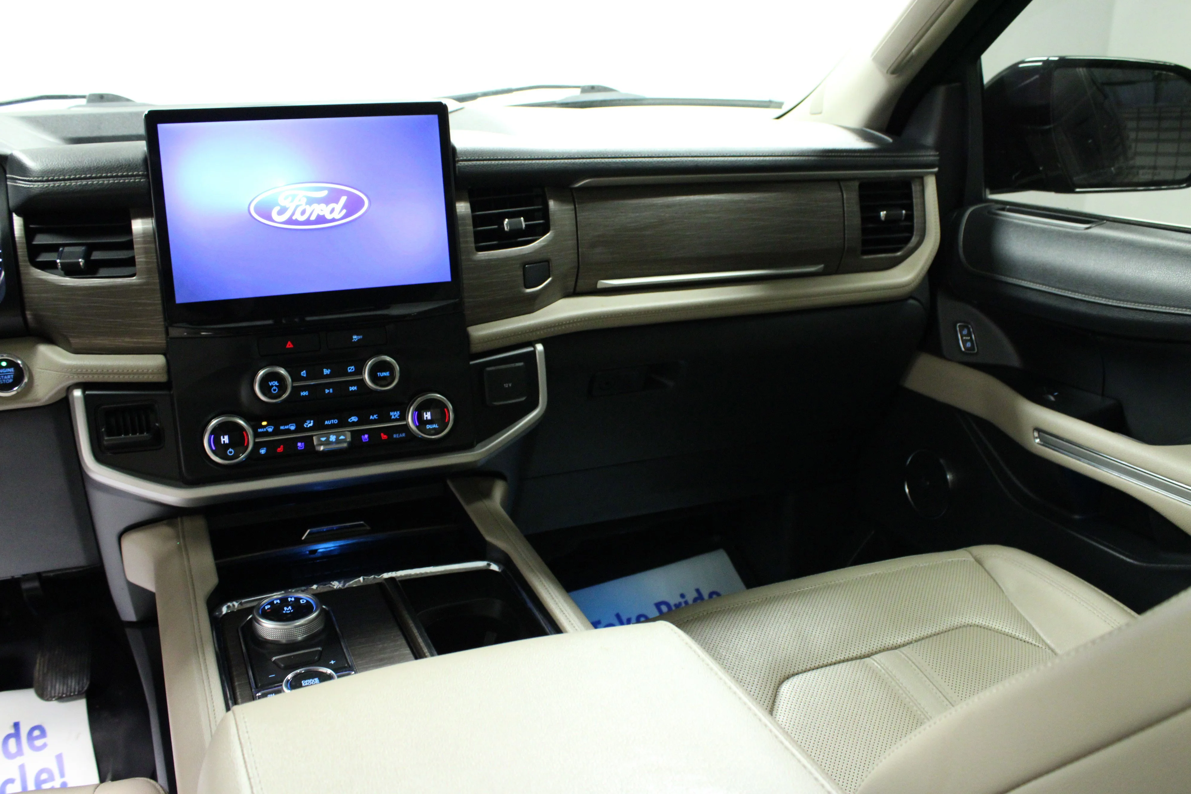 Used 2022 Dark Matter Metallic Ford Limited image 20