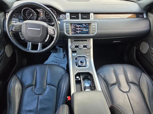 Used 2013 Red Land Rover Prestige image 9