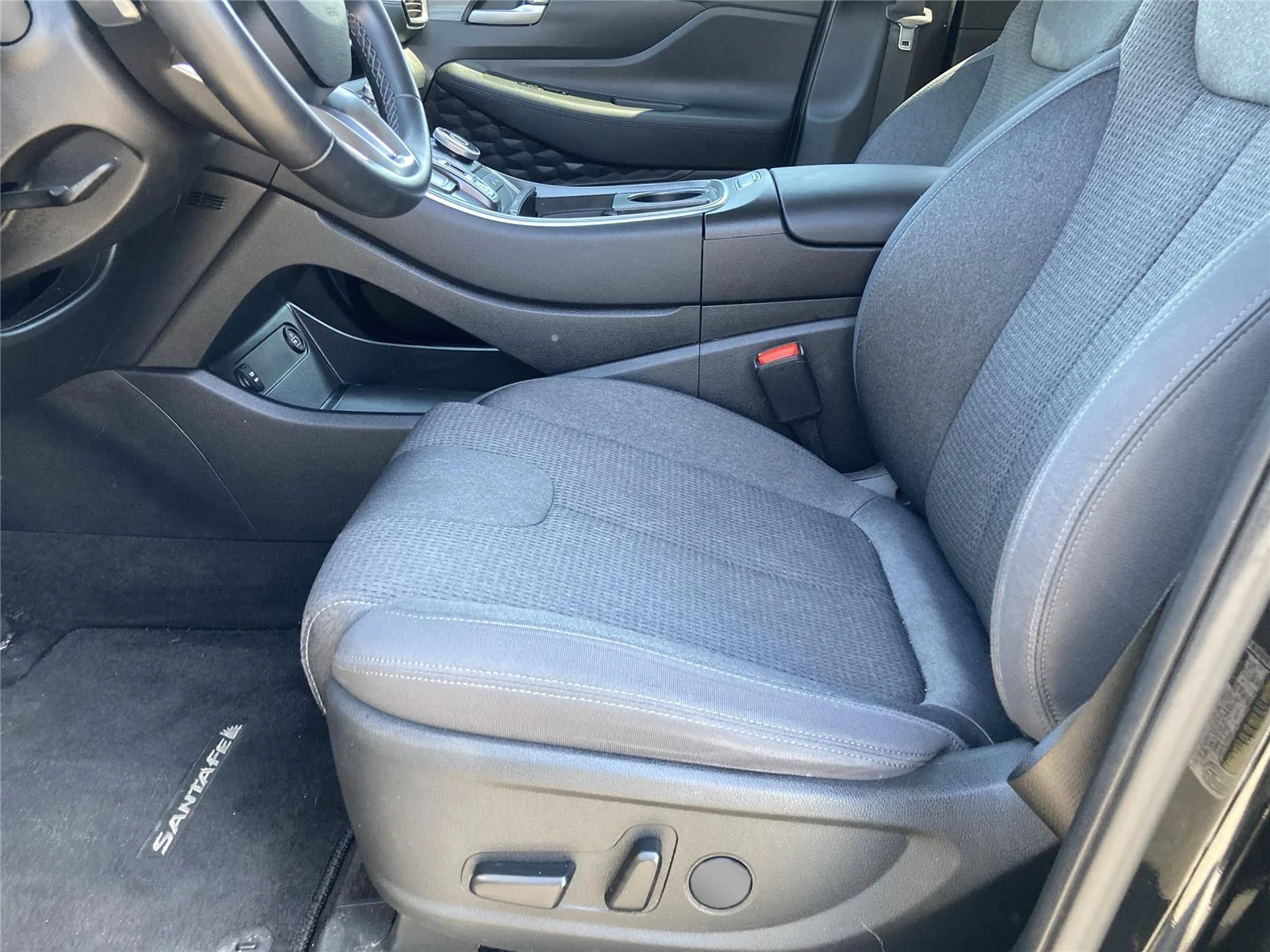 Used 2023 Twilight Black Hyundai SEL image 25