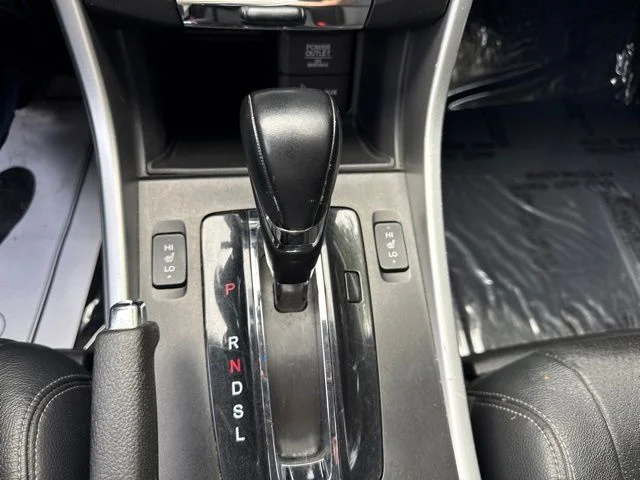 Used 2015 Gray Honda EX-L image 28
