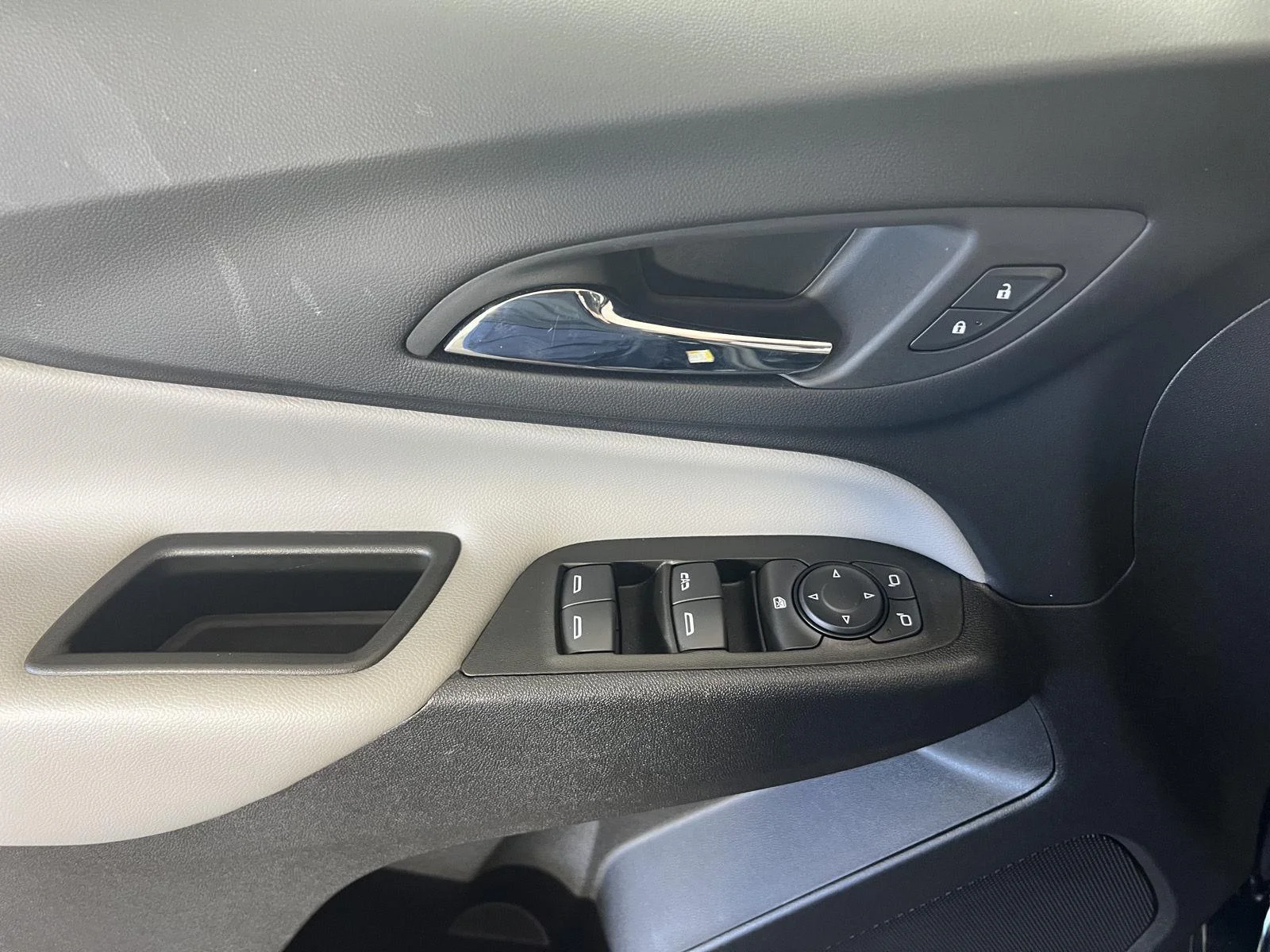 Used 2023 MOSAIC BLACK METALLIC Chevrolet LS image 6