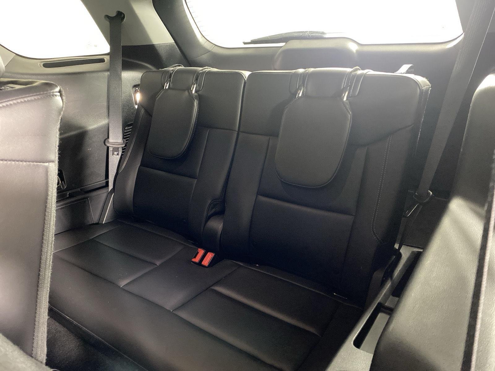 Used 2022 Star White Metallic Tri-Coat Ford XLT image 28
