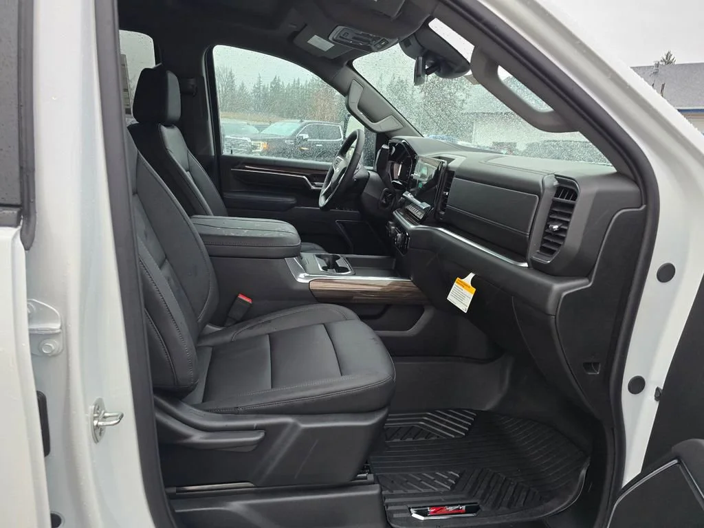 2026 Chevrolet Silverado 3500 HD LT - Photo 12