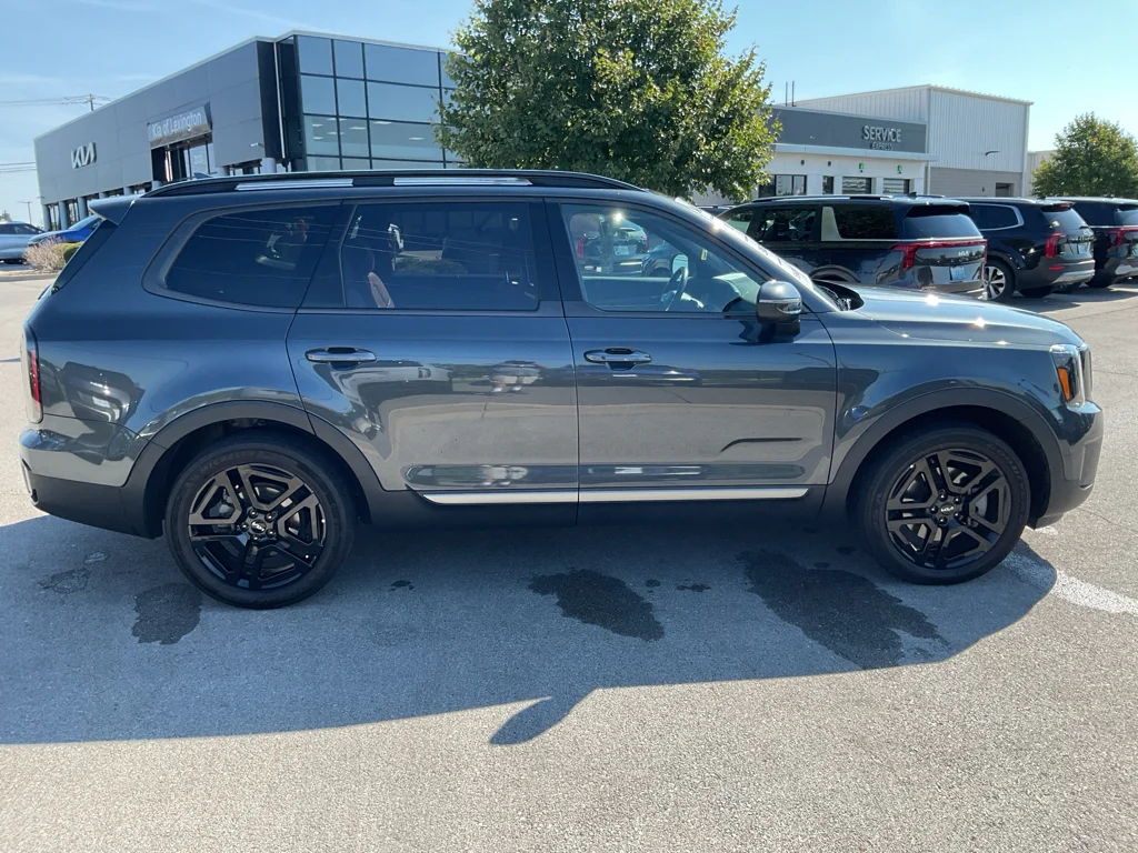 Used 2023 Gravity Gray Kia EX X-Line image 11