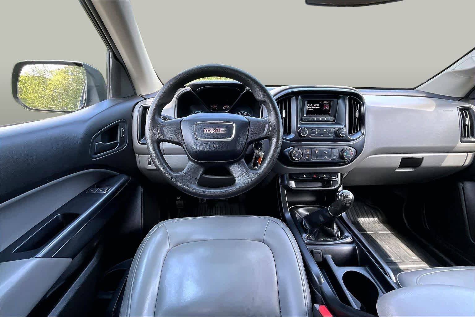 Used 2017 Onyx Black GMC 2WD SL image 6