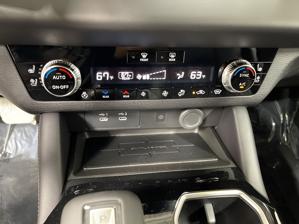 New 2026  Mitsubishi Black Edition image 16