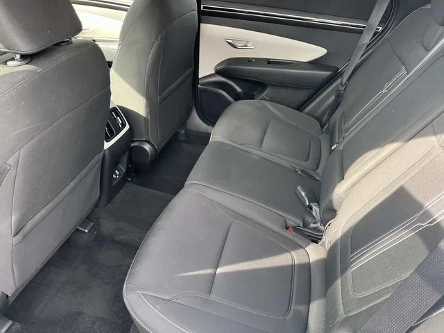 Used 2024 White Hyundai SEL image 17