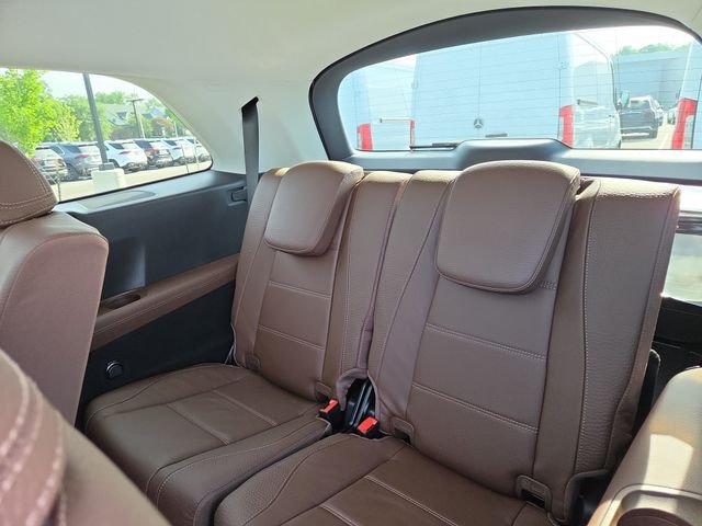 New 2026 Selenite Grey Metallic Mercedes-Benz GLS450 image 33
