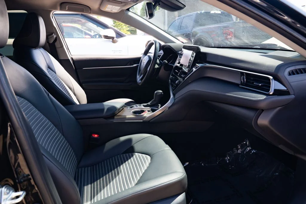 Used 2022 Black Toyota Nightshade image 23