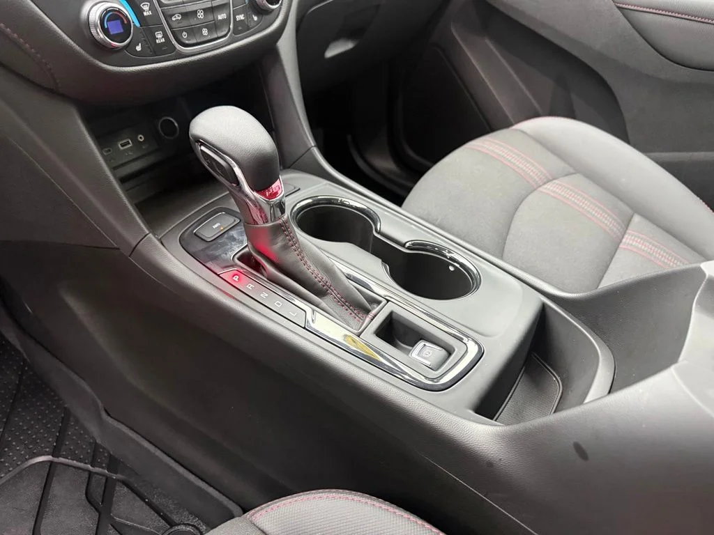 Used 2022 Black Chevrolet RS image 29