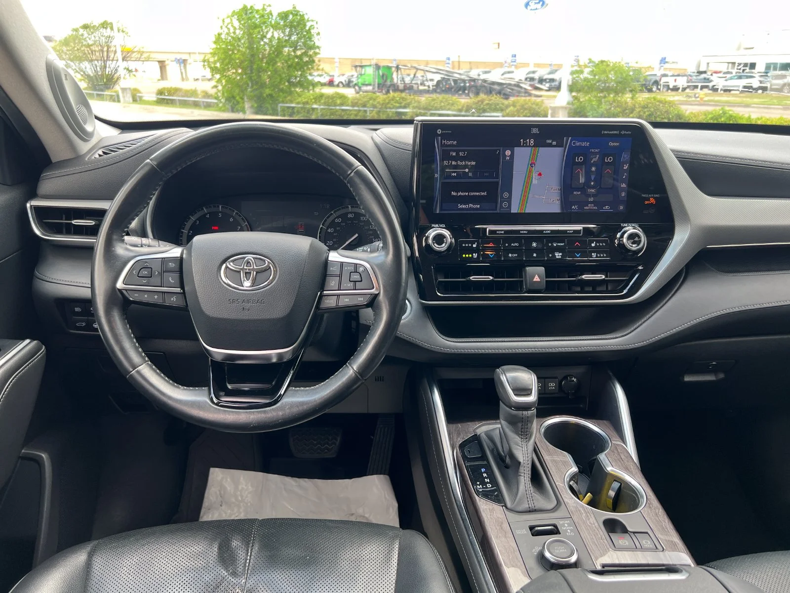 Used 2020 Silver Toyota Platinum image 10