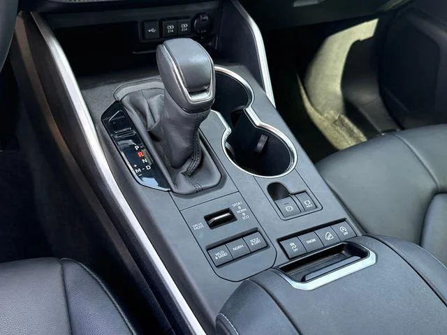 Certified Used 2020 CELESTIAL SILVER METALLIC Toyota XLE image 21