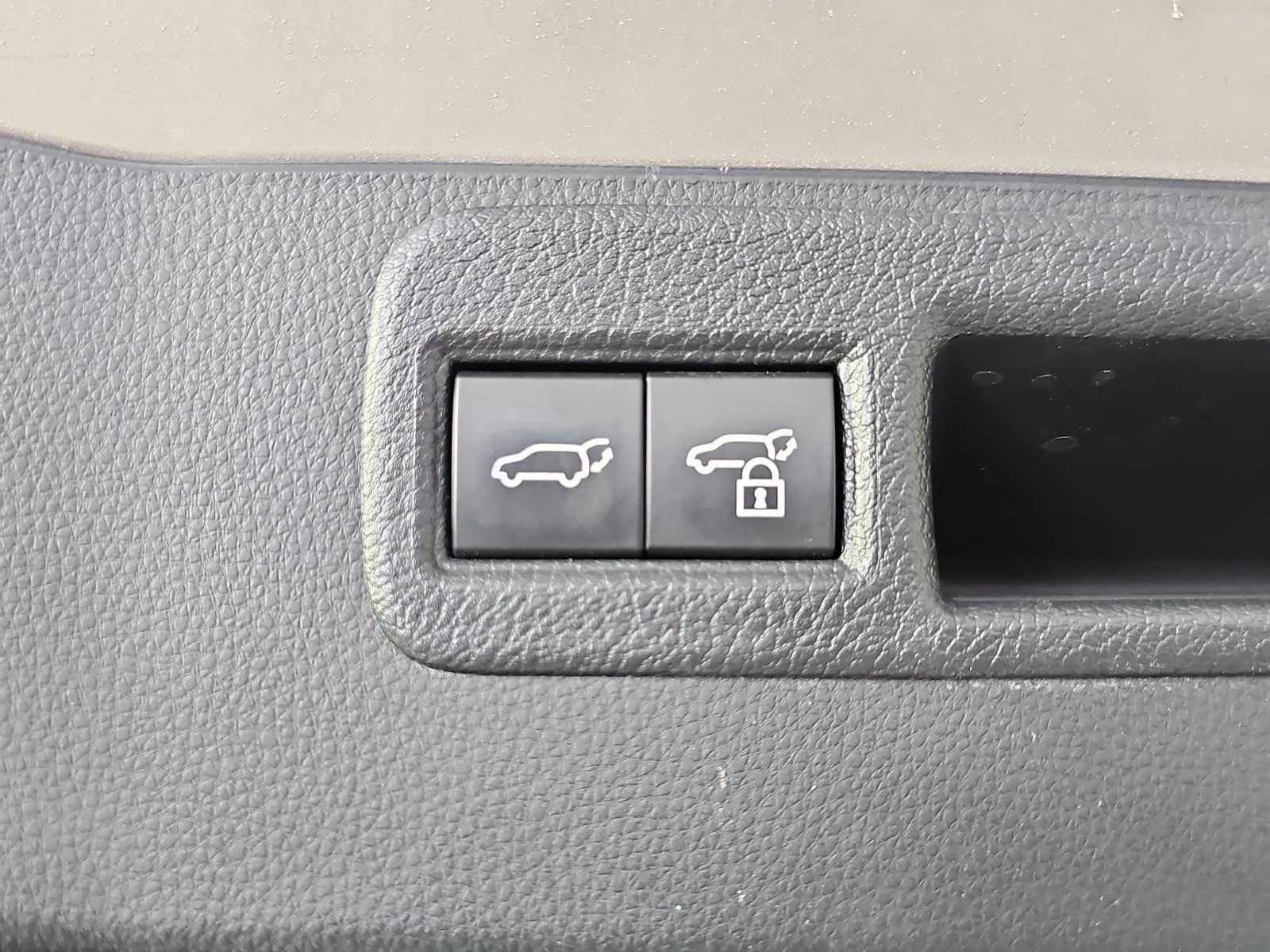 Used 2023 Silver Toyota LE image 12