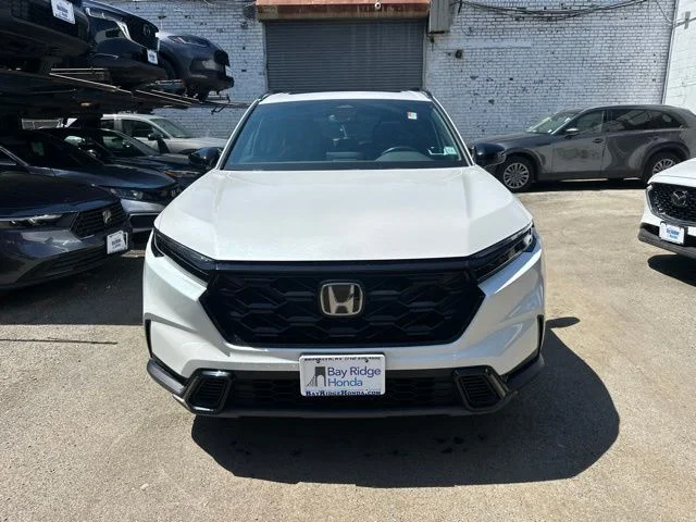 Used 2024  Honda Sport image 2