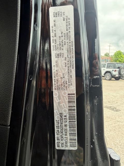 New 2026 Black Clear-Coat Exterior Paint Jeep Sport S image 32