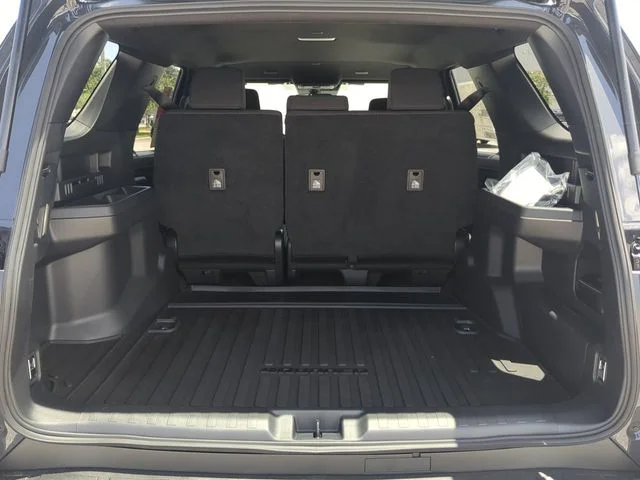 New 2026 Underground Toyota SR5 image 13