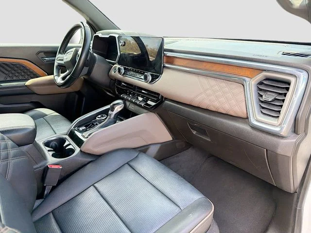 Used 2023 White GMC Denali image 14
