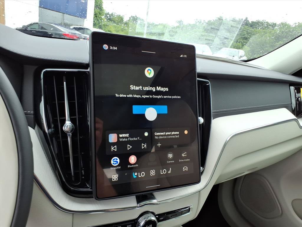 New 2026 Crystal White Metallic Volvo Ultra image 18