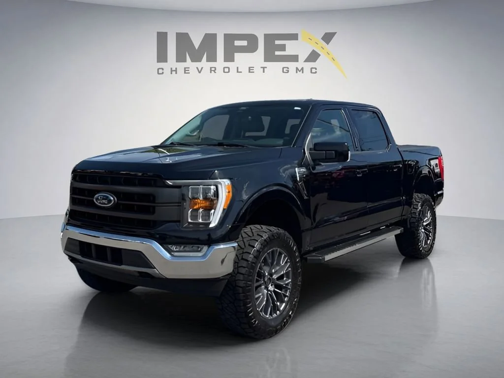 Used 2022  Ford XL image 1