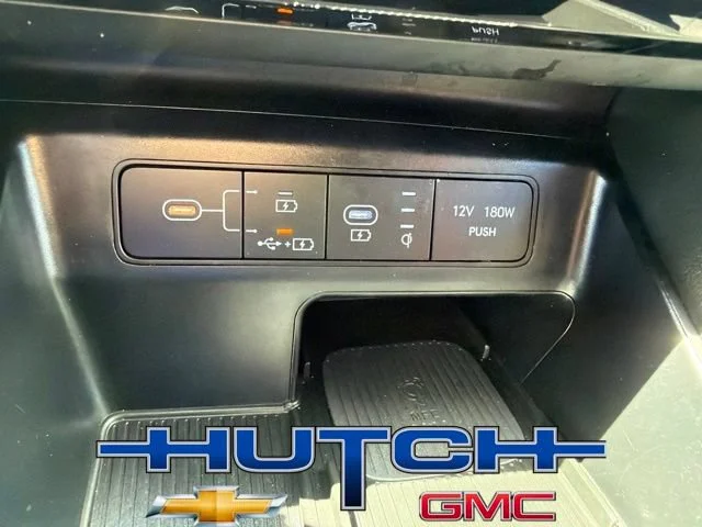 Used 2025 Gray Hyundai SEL image 33