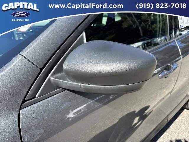 Used 2025 Gray Ford ST-Line image 12