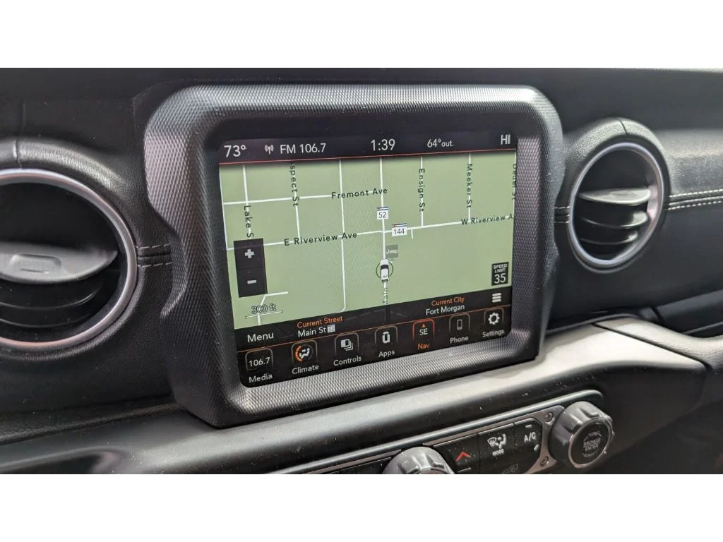 Used 2021 Snazzberry Pearlcoat Jeep Overland image 21