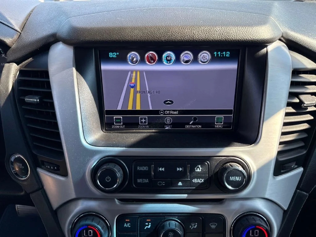 Used 2017 Black GMC SLT image 35