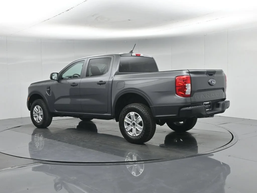 New 2026 Carbonized Gray Metallic Ford XL image 21