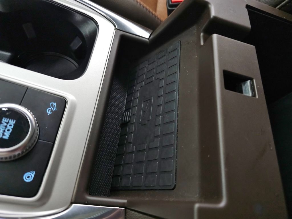 Used 2023 Gray Metallic Ford King Ranch image 34