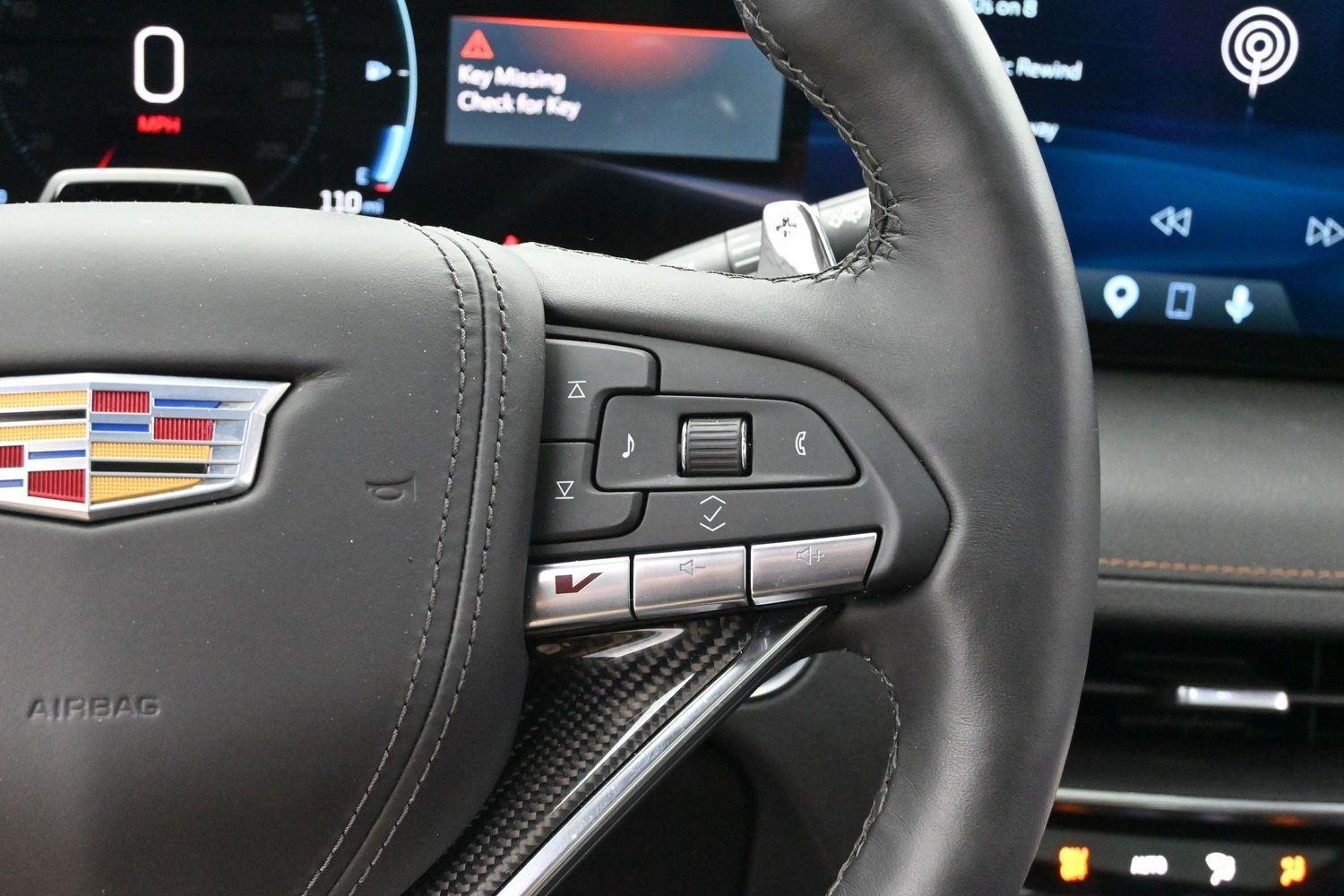 Used 2025 Summit White Cadillac V-Series image 17