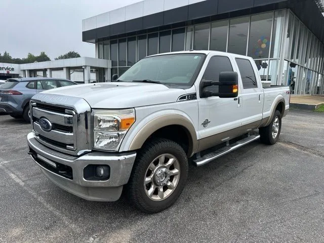 Used 2012 White Ford Lariat image 5