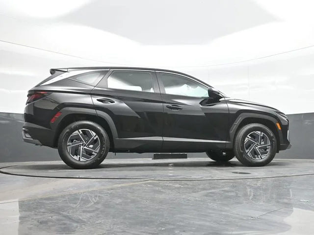 New 2026 Gray Hyundai Blue SE image 25