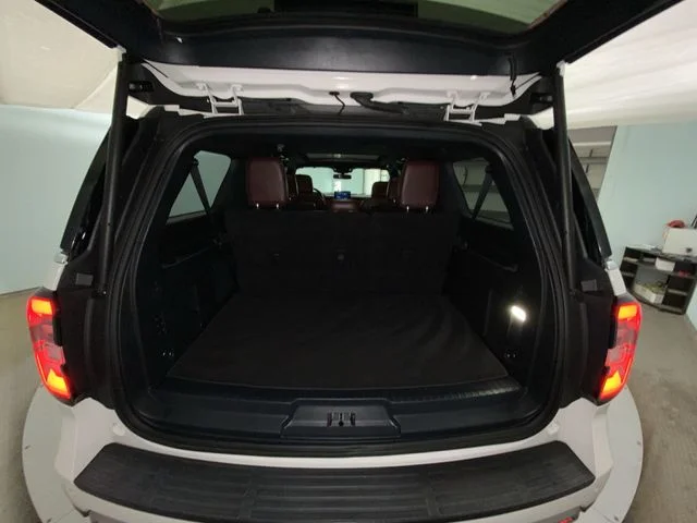 Used 2022 White Ford Limited image 25