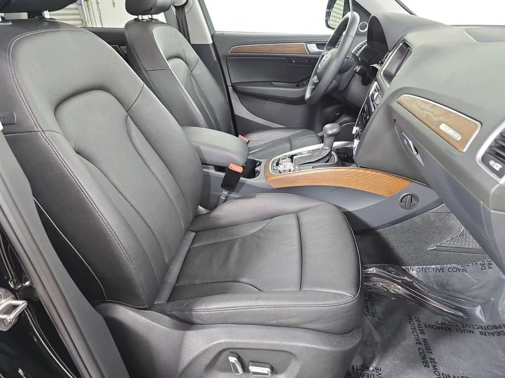 Used 2013  Audi 3.0T Premium Plus image 27